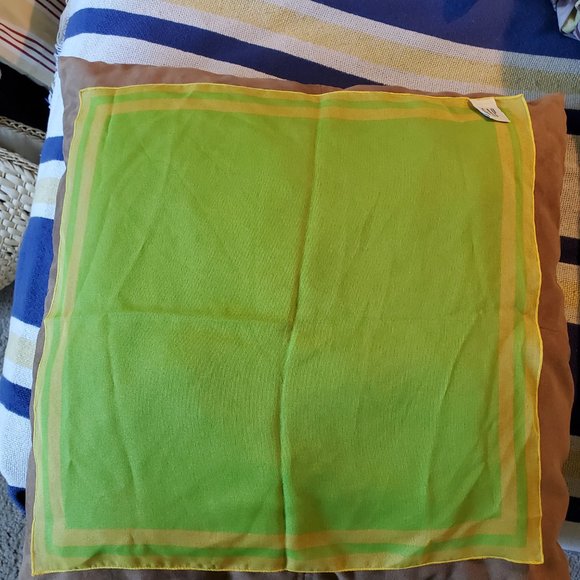 Like New 16x16 inch sq scarf/pocket square/kerchief - Local Pickup Offer - Picture 3 of 4